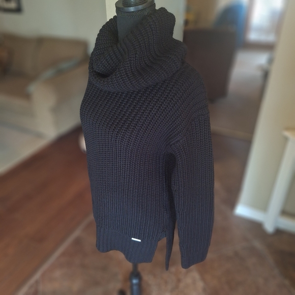 Polo by Ralph Lauren Black Cowl Turtle Neck Sweater Very Chunky Knit S, Small - Picture 8 of 16
